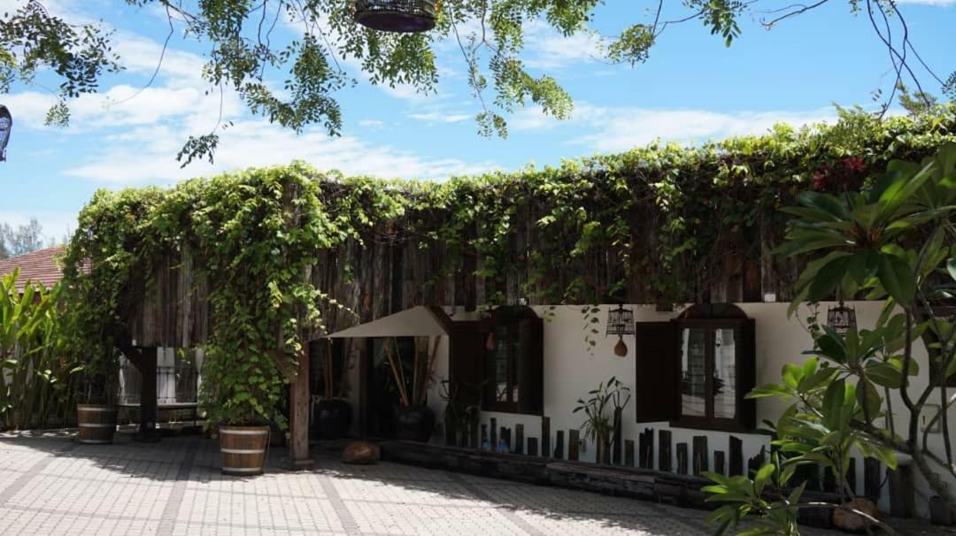 Kinta Bali Villa Ipoh Buitenkant foto
